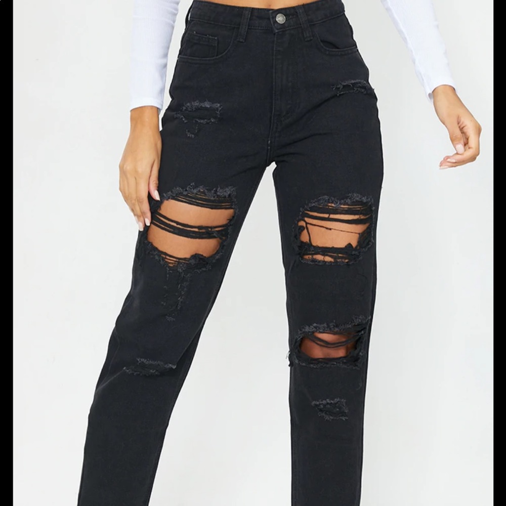 AE black ripped mom jean